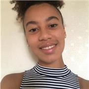 Étudiante en droit en manque de mathématiques, qui est une matière que j’affectionne particulièrement !